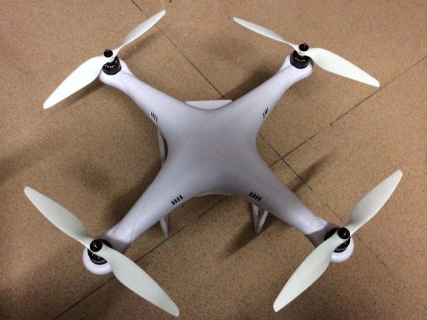 "Fat Phantom" case with landing gear, 1045 props, LED lampshade