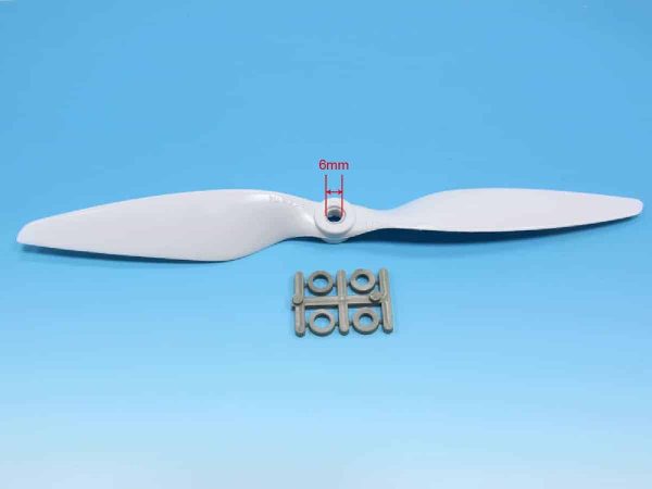 "Fat Phantom" case with landing gear, 1045 props, LED lampshade